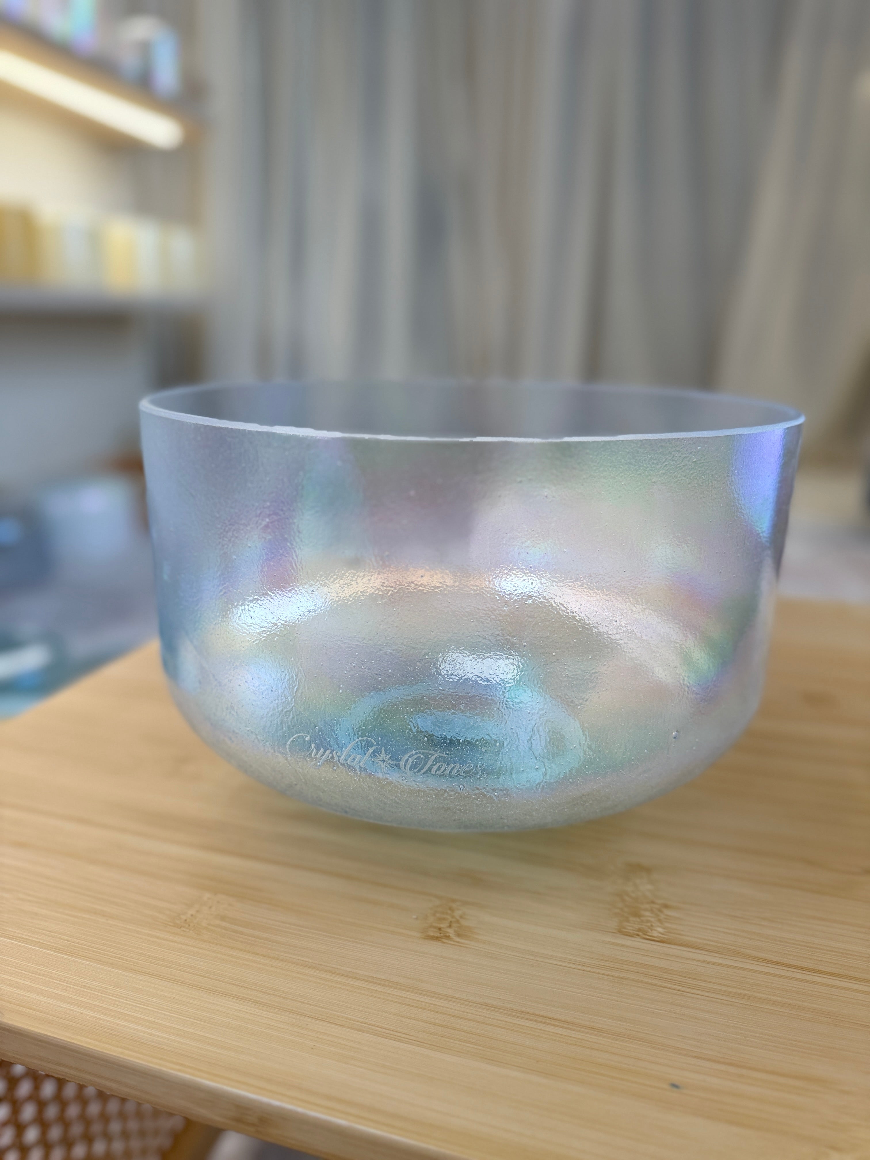 10" C#+20 Platinum, Aqua Aura Gold (Base) 154155 Crystal Tones® Alchemy Singing Bowl