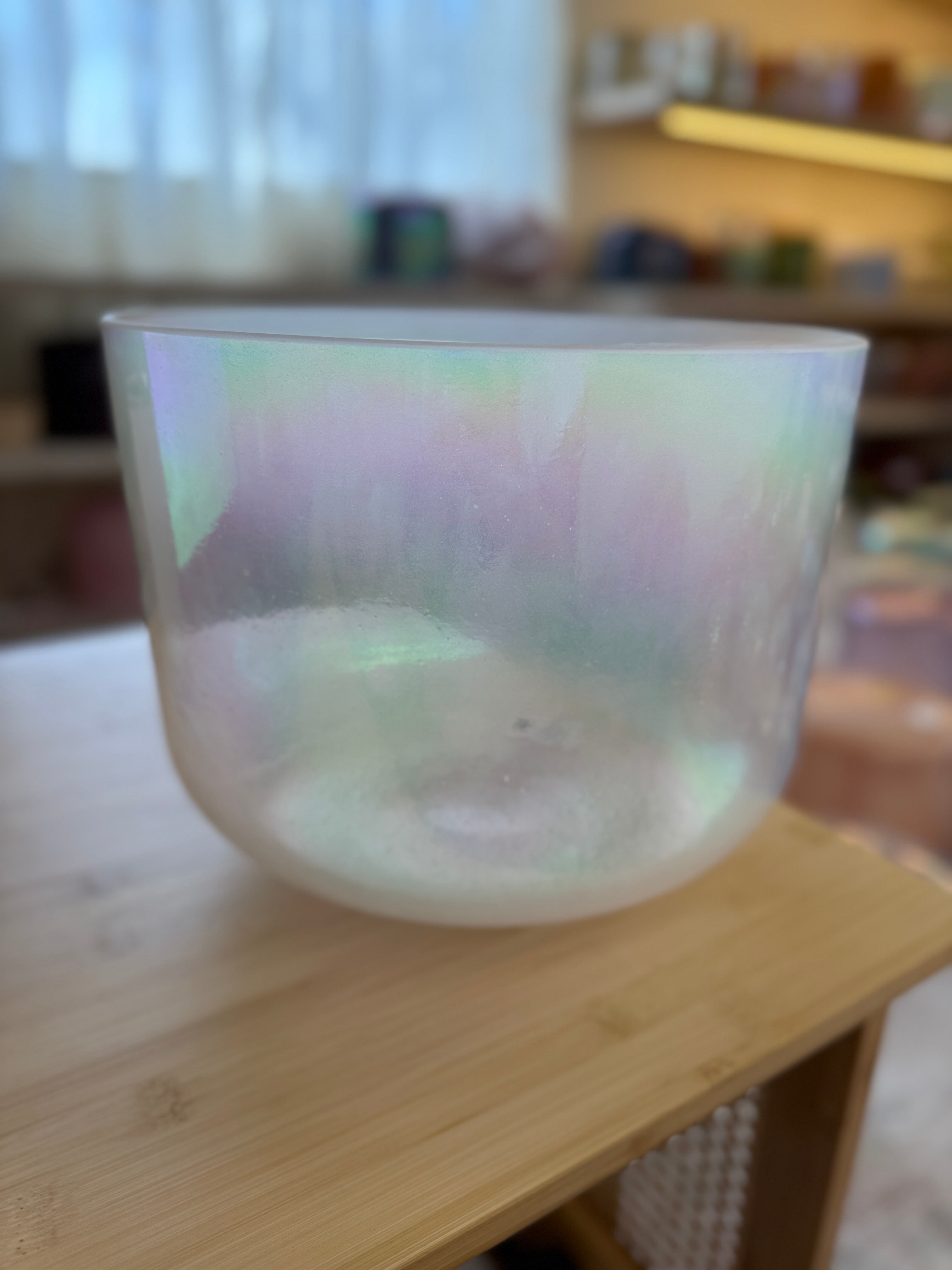 10" G#-10 Platinum, Frosted Rim Inside 147139 Crystal Tones® Alchemy Singing Bowl