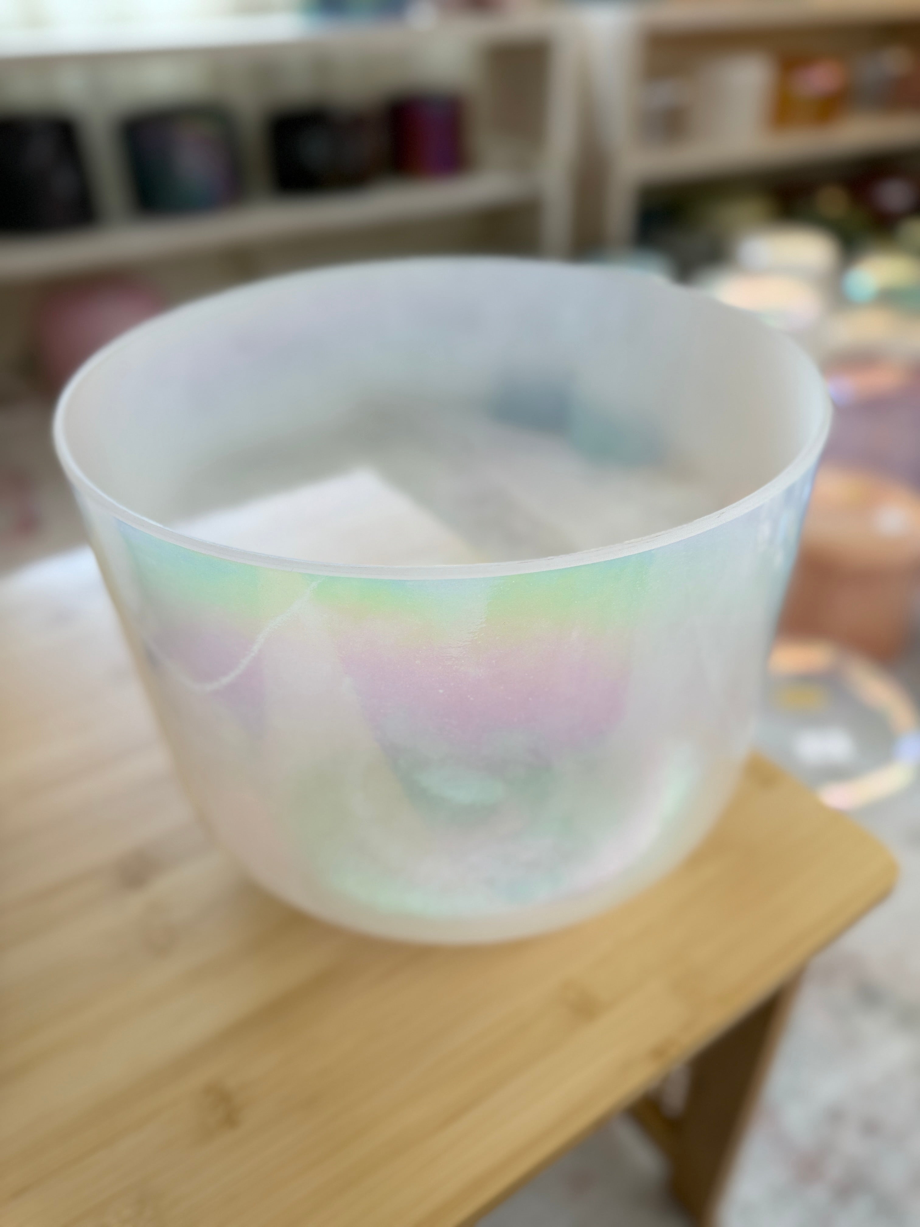 10" G#-10 Platinum, Frosted Rim Inside 147139 Crystal Tones® Alchemy Singing Bowl