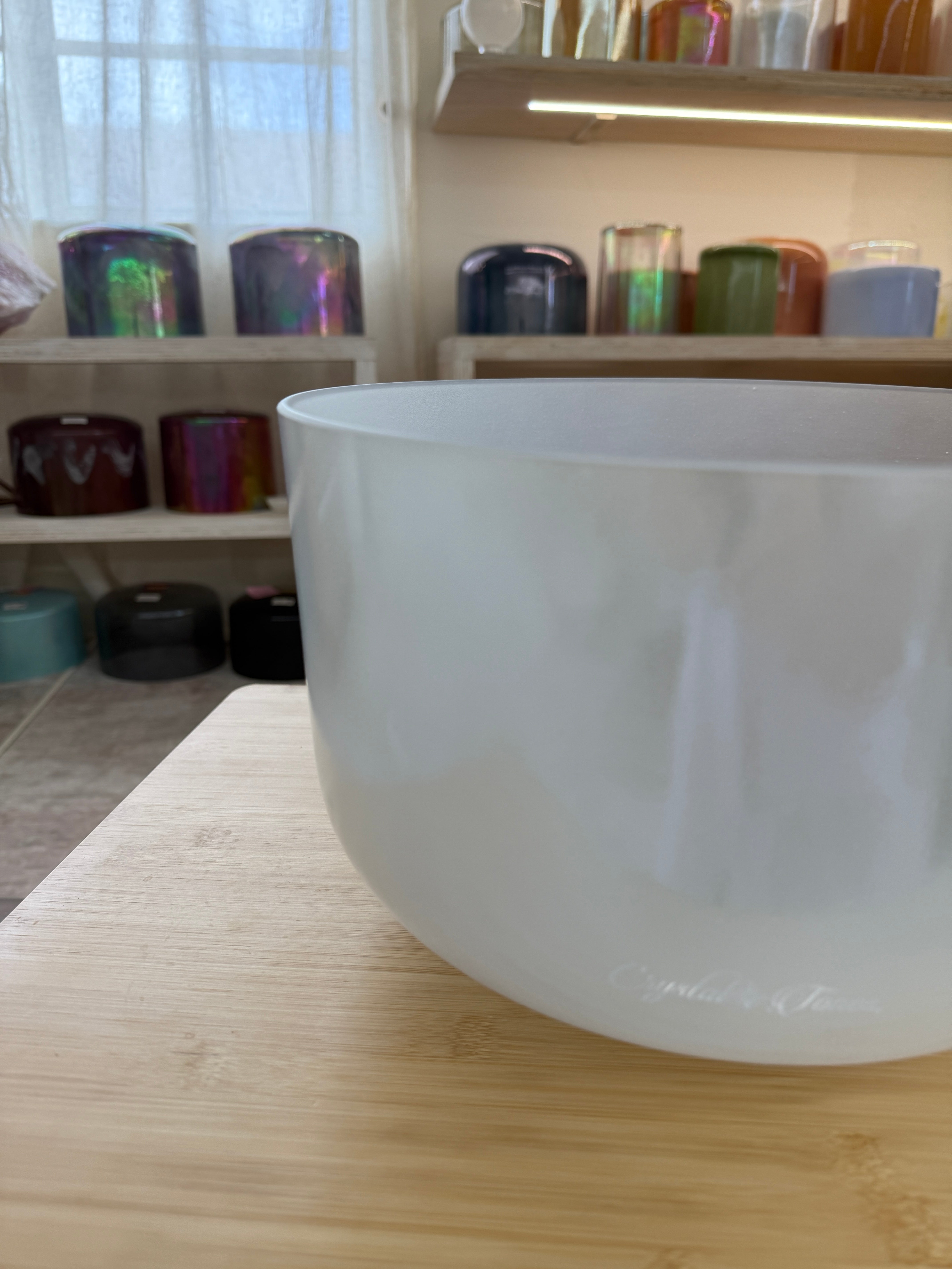 12" D#-5 Aqua Aura Gold, Frosted Inside 155091 Crystal Tones® Alchemy Singing Bowl
