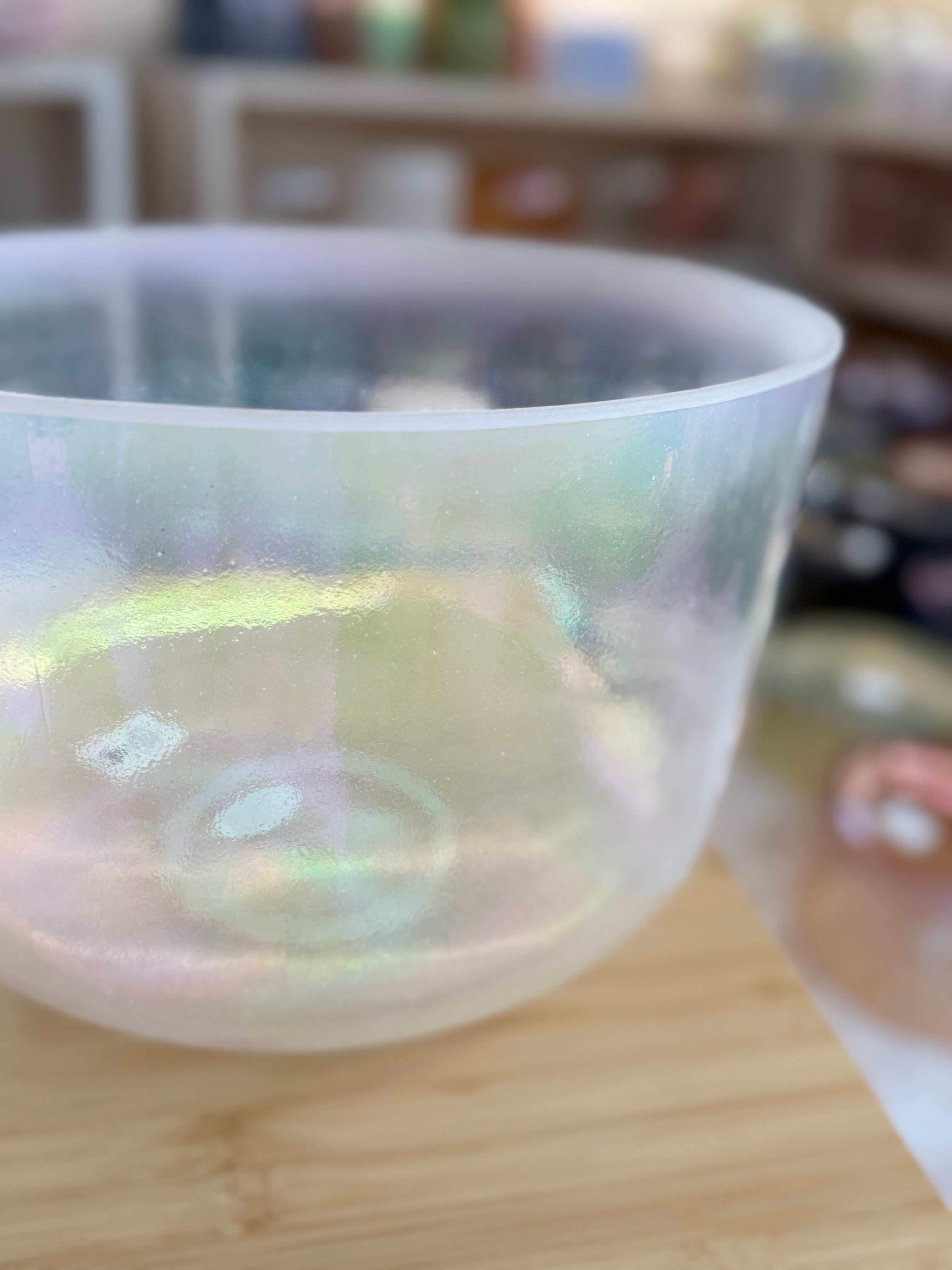 12" F#0 Platinum, Frosted Rim Inside 149437 Crystal Tones® Alchemy Singing Bowl