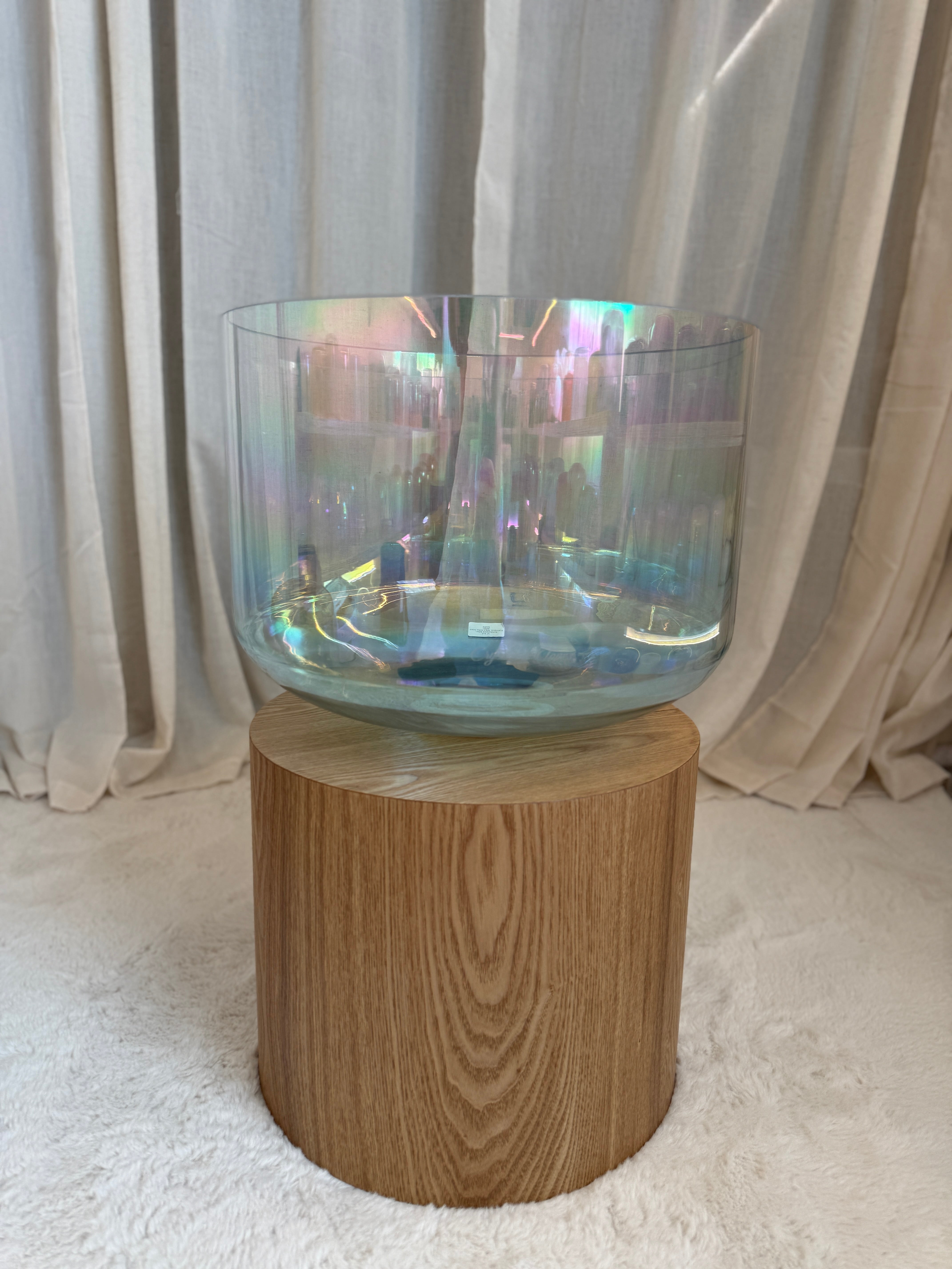 16" A+5 Supergrade Platinum, Aqua Aura Gold 161092 Crystal Tones® Alchemy Singing Bowl