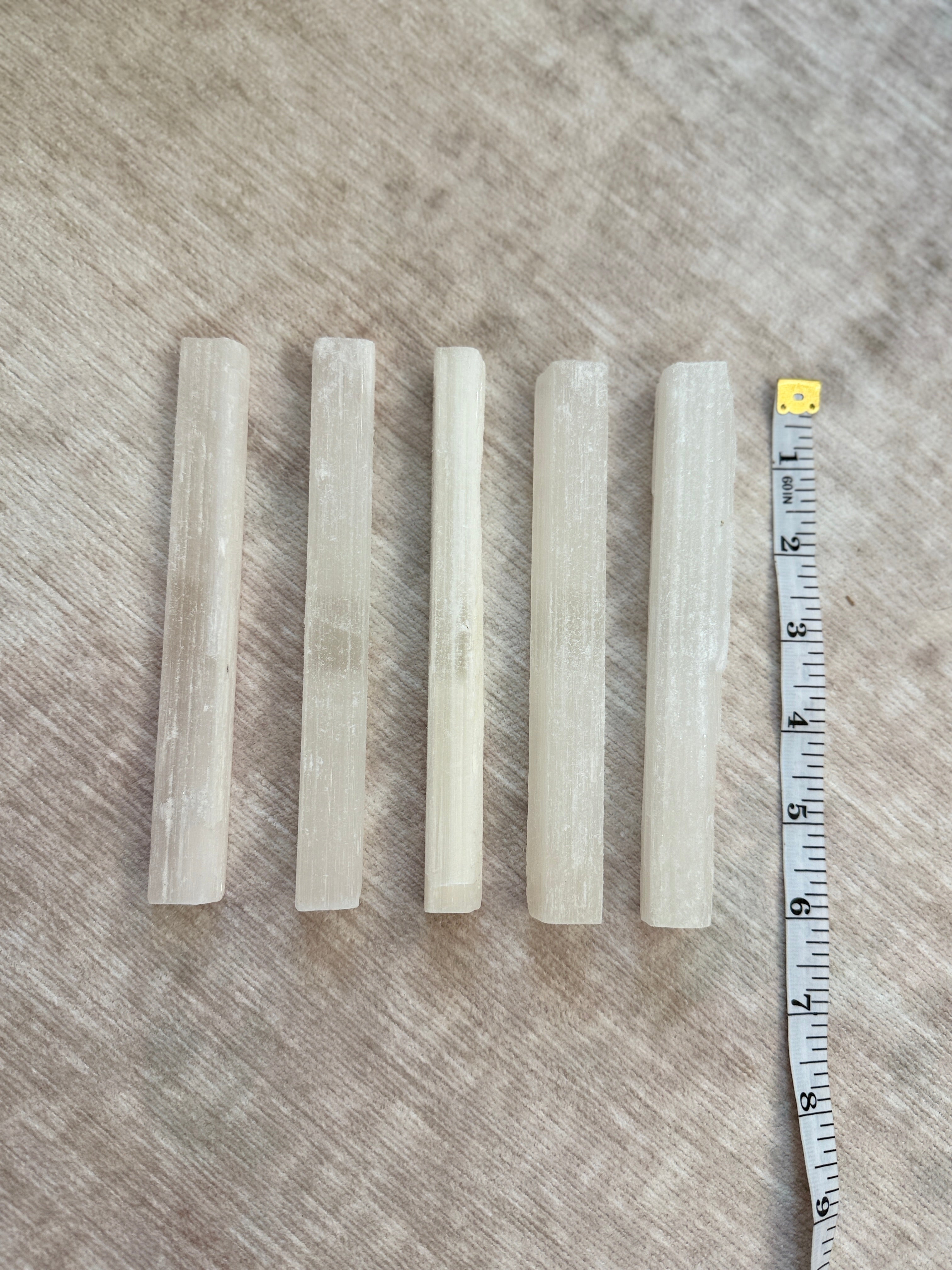 Protocolo: Limpieza Energética del Espacio - Pack de 5 Varas de Selenita 6"