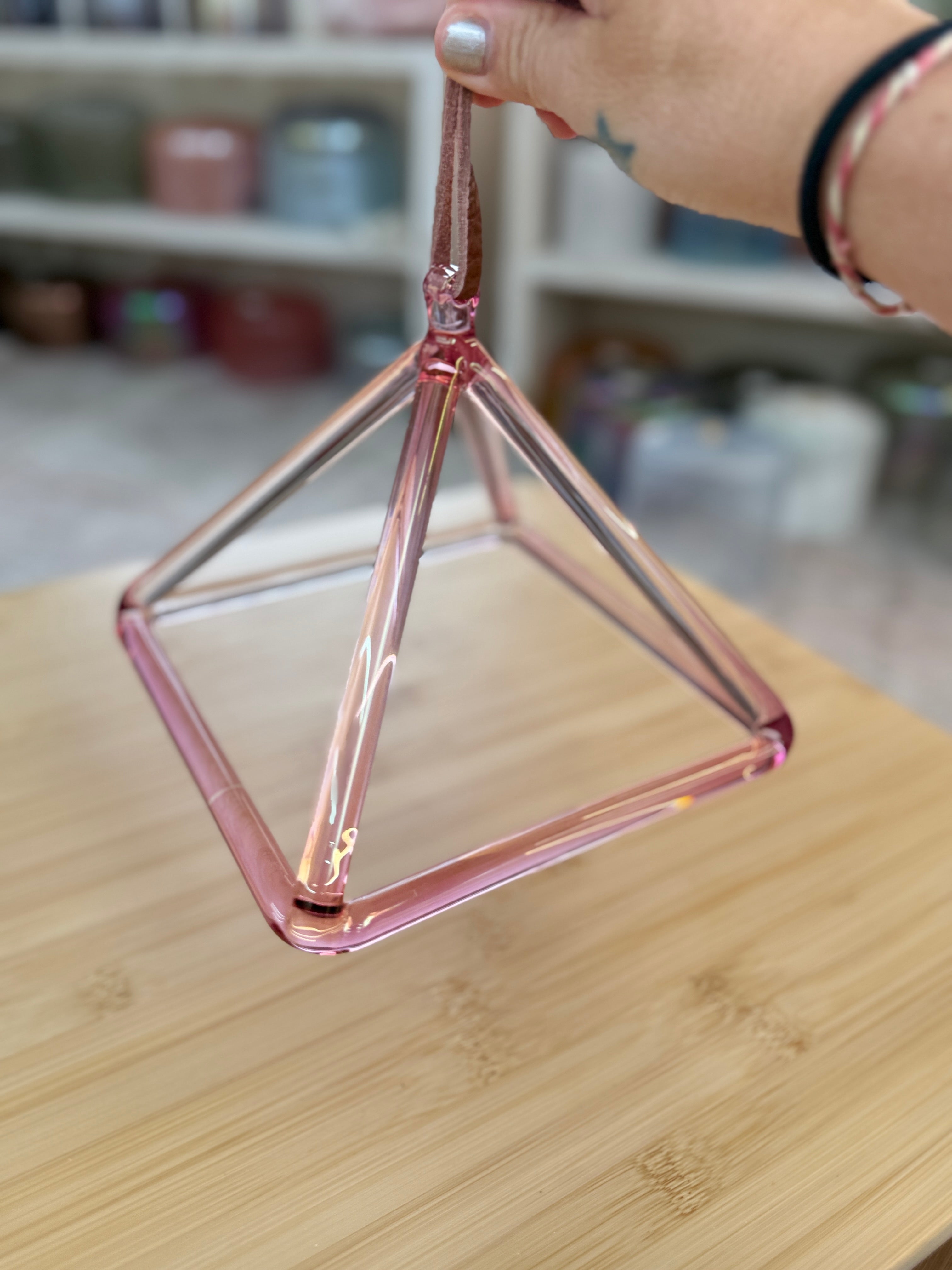 7" B-5 Pink Aura Gold 160198 Crystal Tones® Alchemy Singing Pyramid