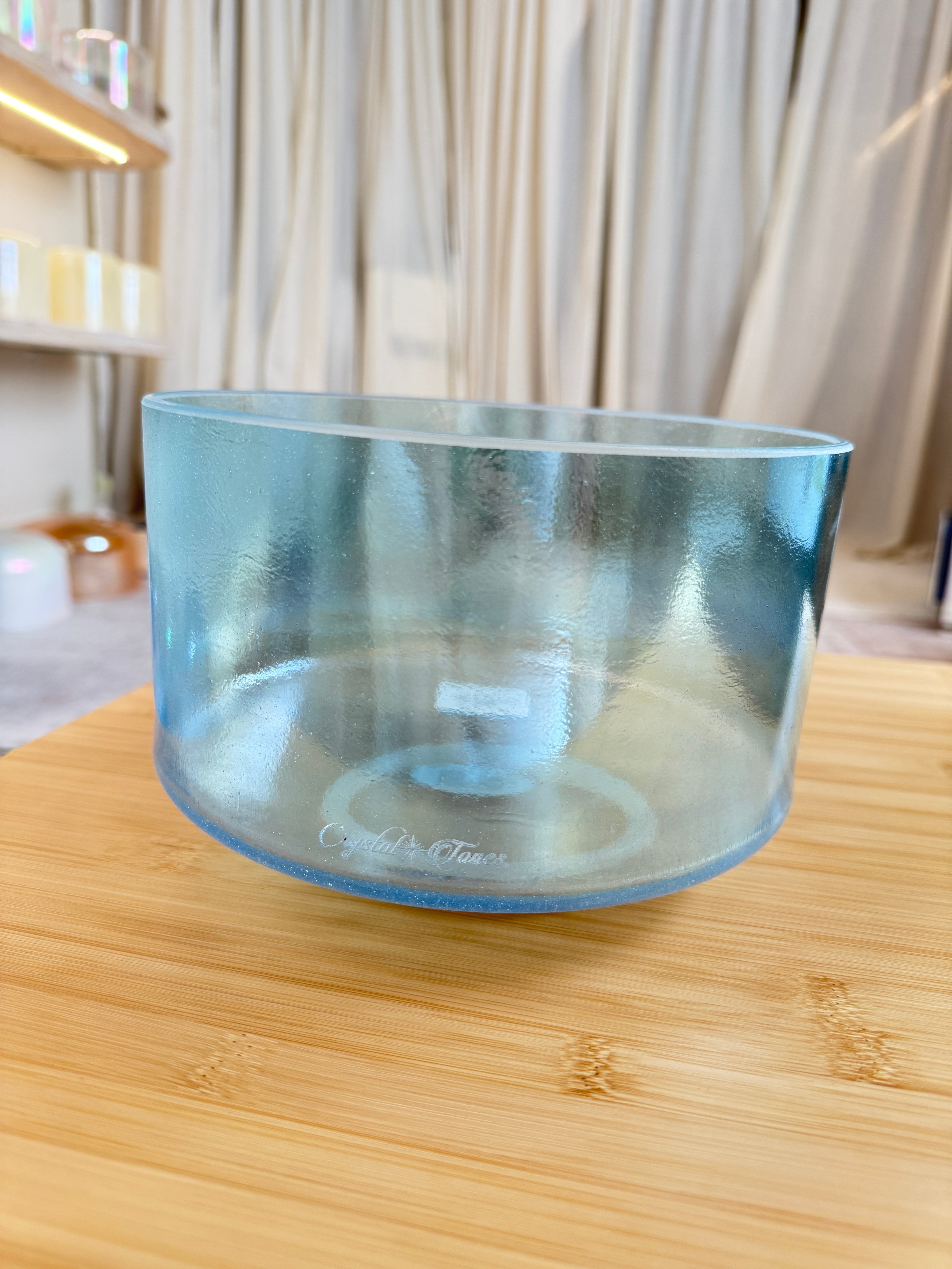 8" F-15 Aqua Aura Gold 156886 Crystal Tones® Alchemy Singing Bowl