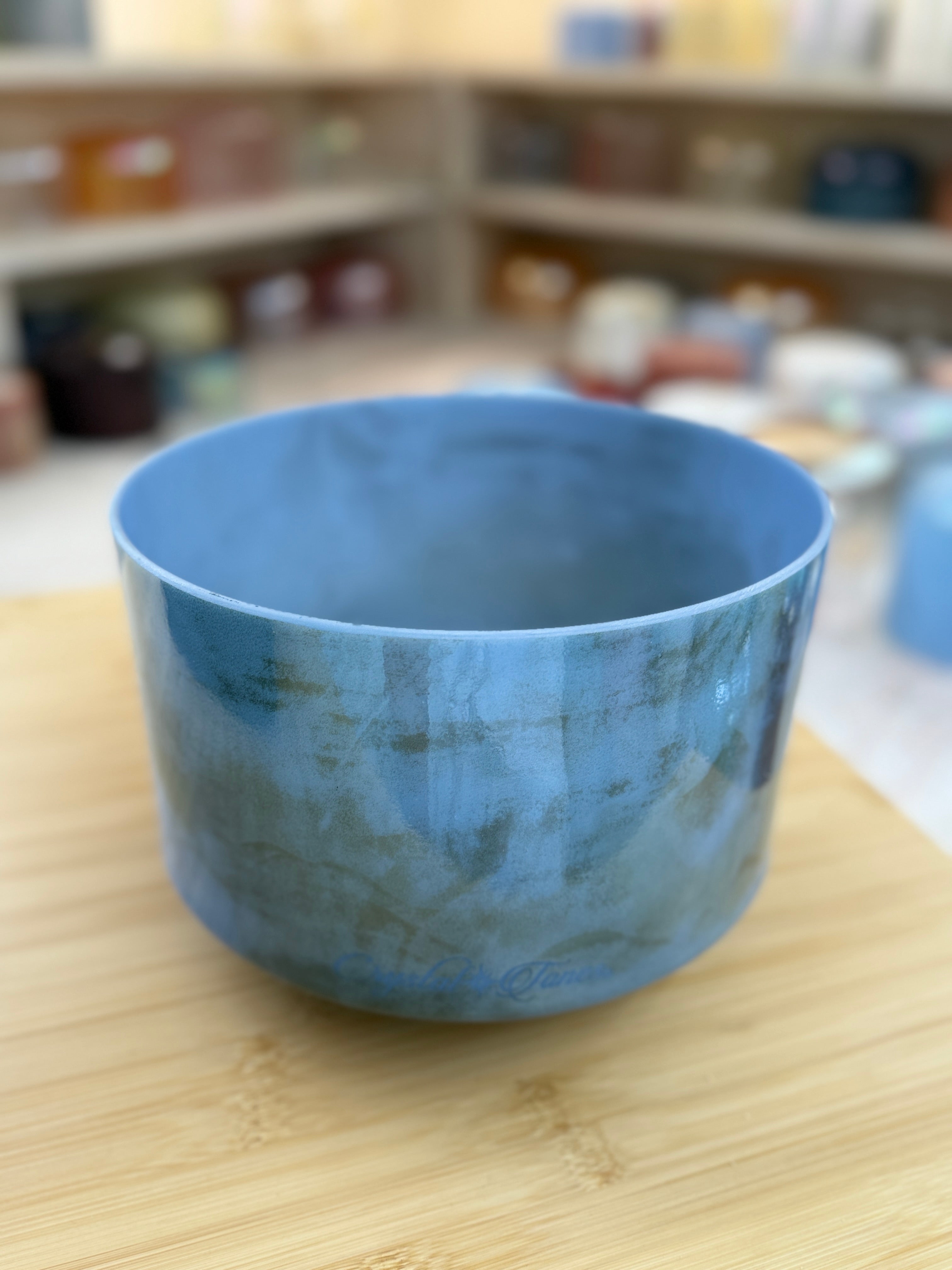 9" C#+35 Mt. Shasta Serpentine, White Light Angel Gold 133503 Crystal Tones® Alchemy Singing Bowl