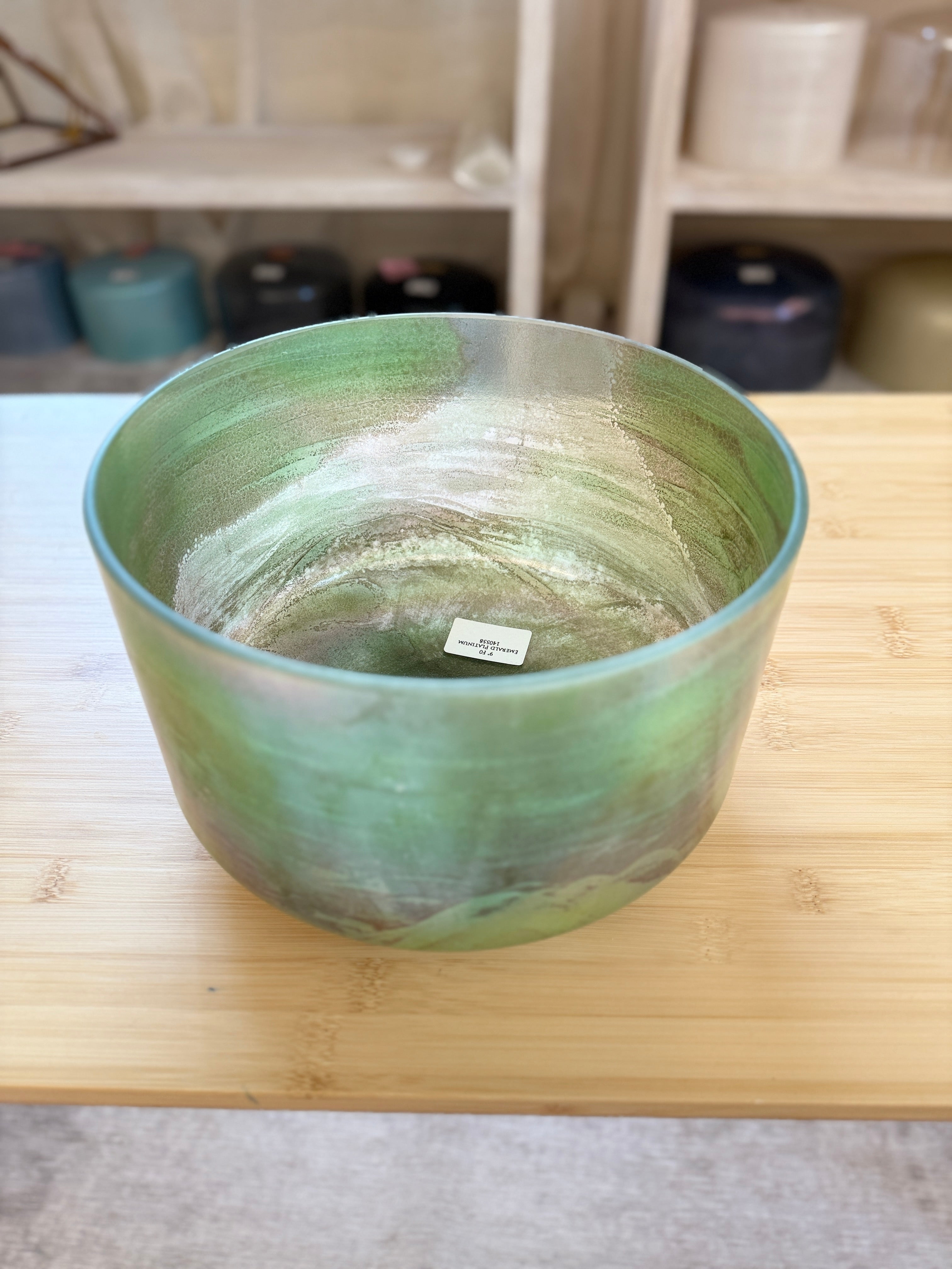 9" F0 Emerald, Platinum 140558 Crystal Tones® Alchemy Crystal Bowl