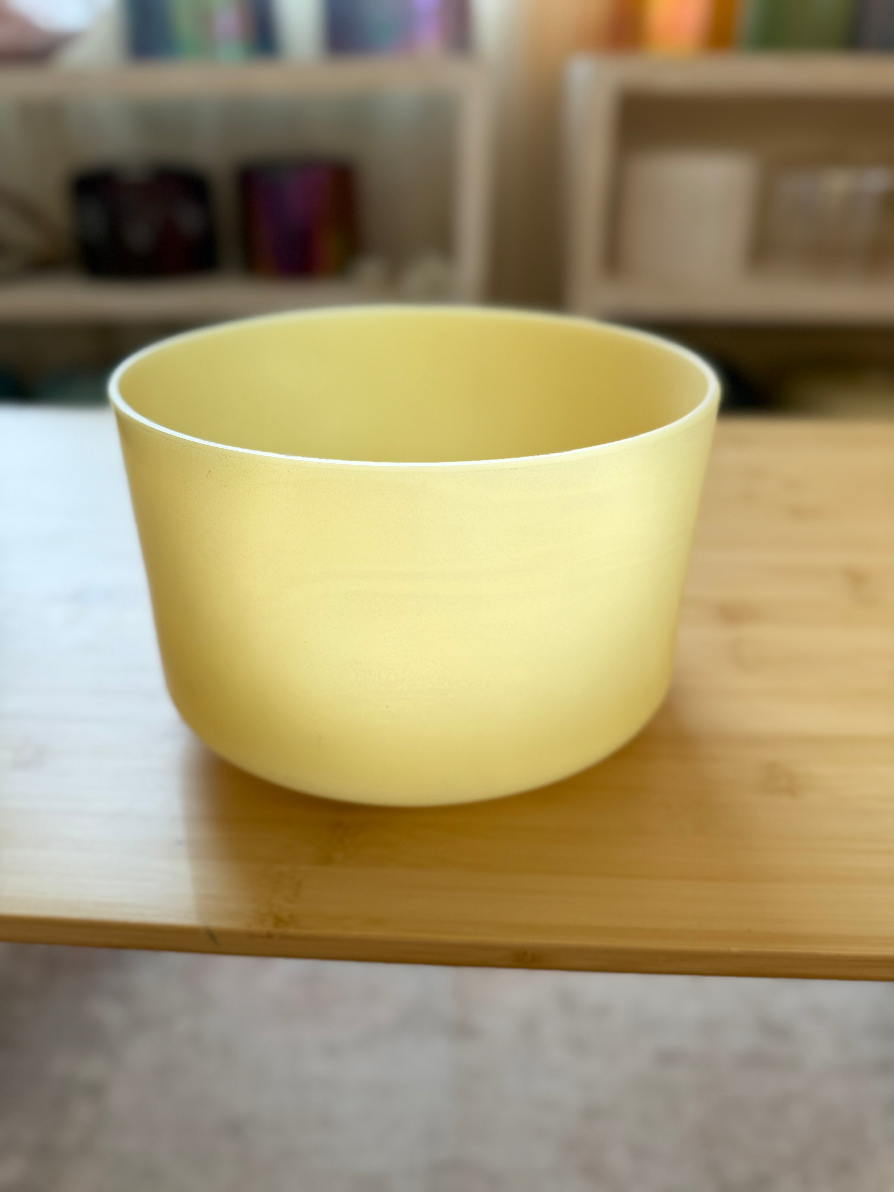 9" G-15 White Alchemy Gold 137612 Crystal Tones® Alchemy Singing Bowl