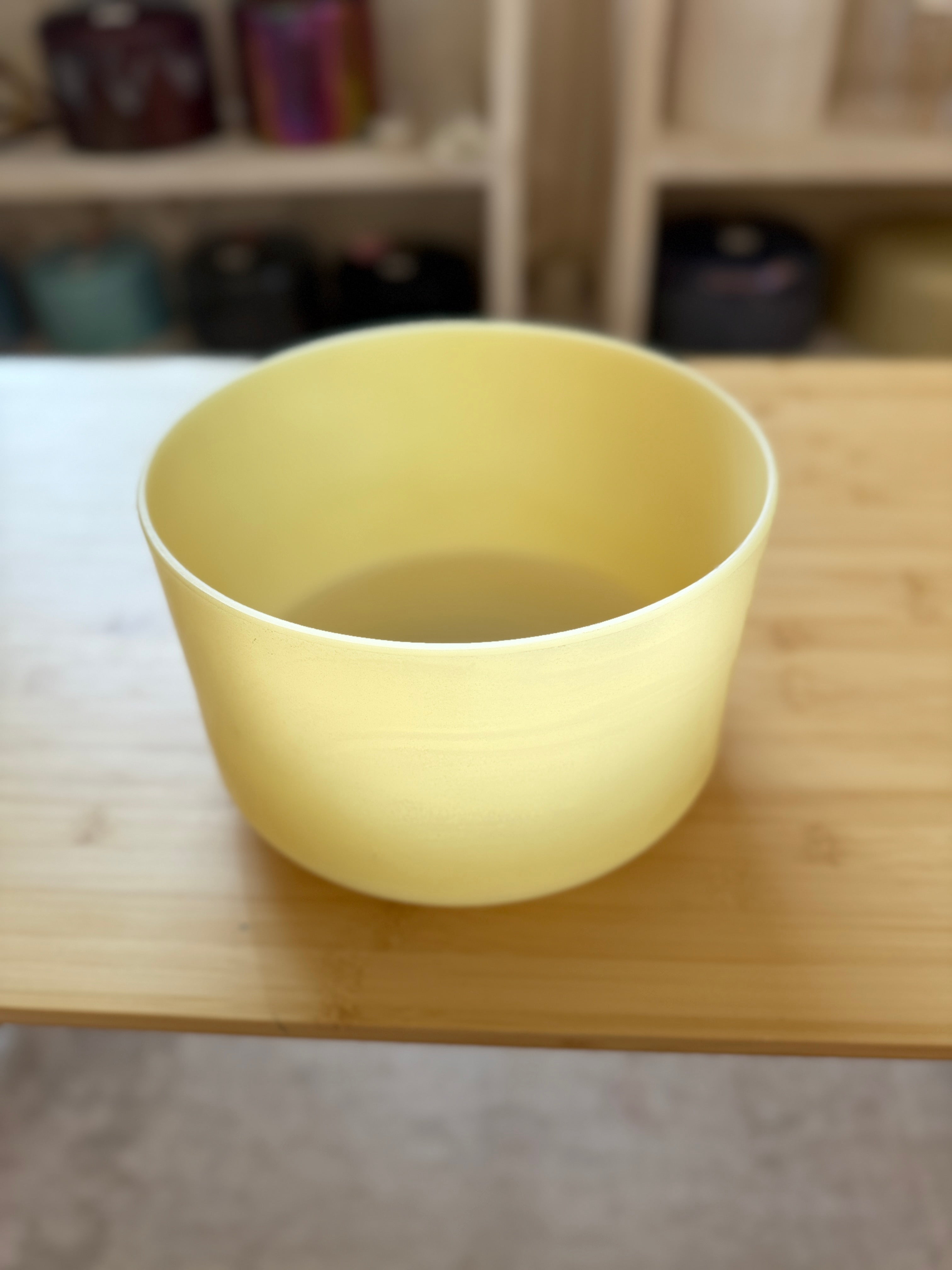 9" G-15 White Alchemy Gold 137612 Crystal Tones® Alchemy Singing Bowl