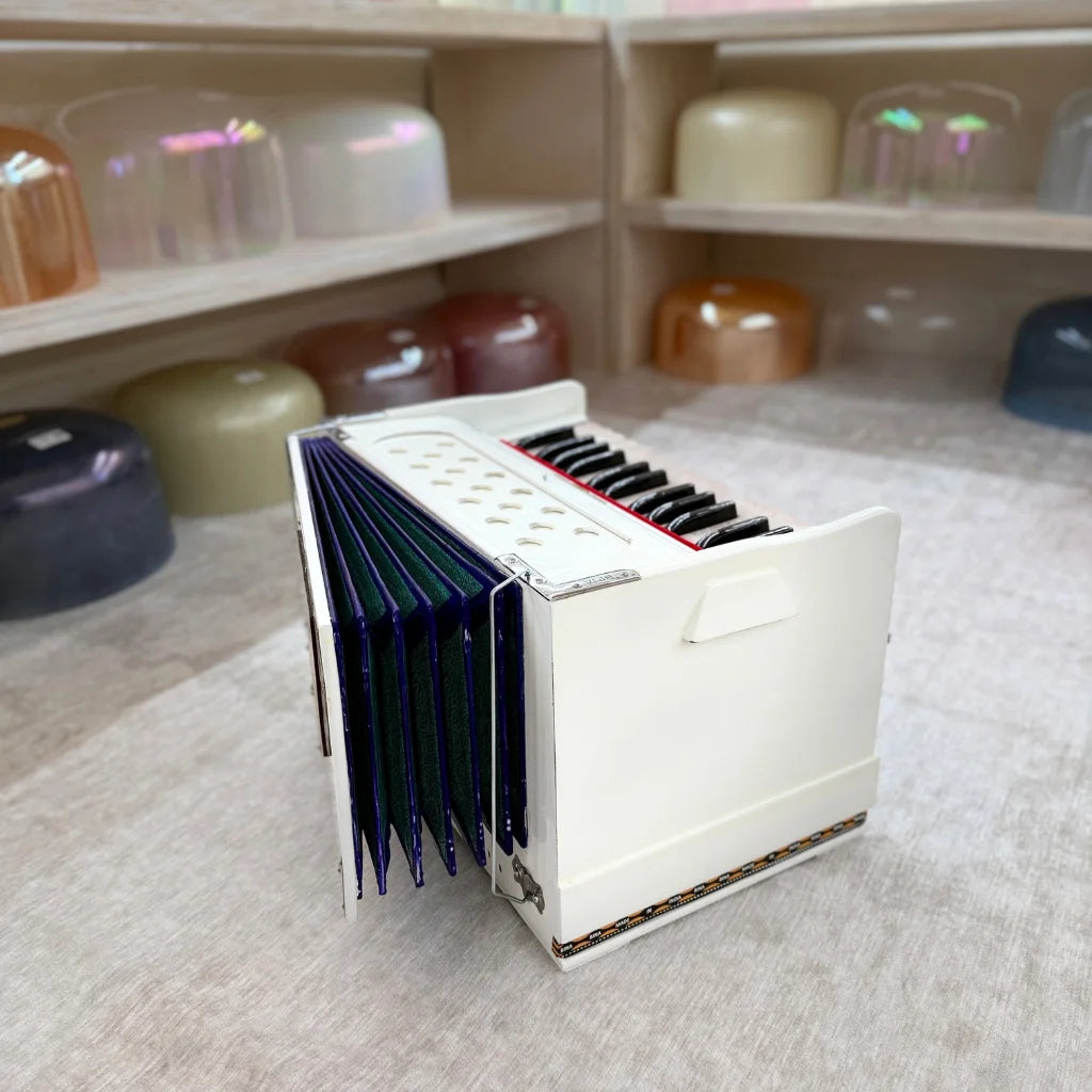 Armonio Mini “Viajero” - Blanco