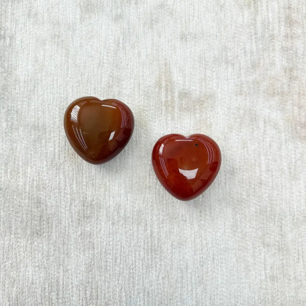 Cornalina / Carnelian Thin Heart Therapy Stones - Pack of 2