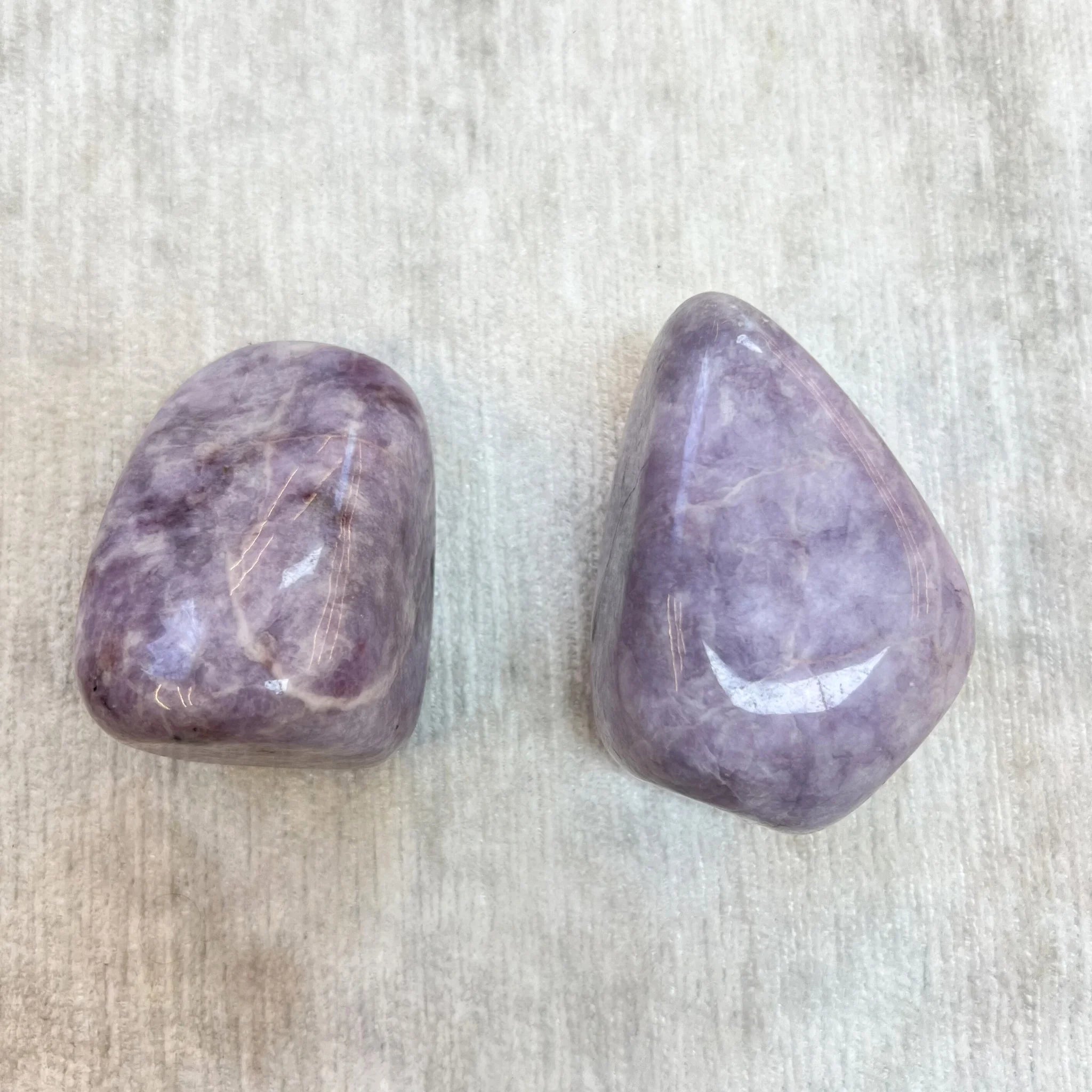 Lepidolita / Lepidolite Large Therapy Stone - Pack of 2