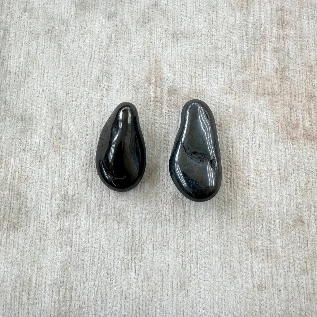 Hematita / Hematite Small Therapy Stones - Pack of 2