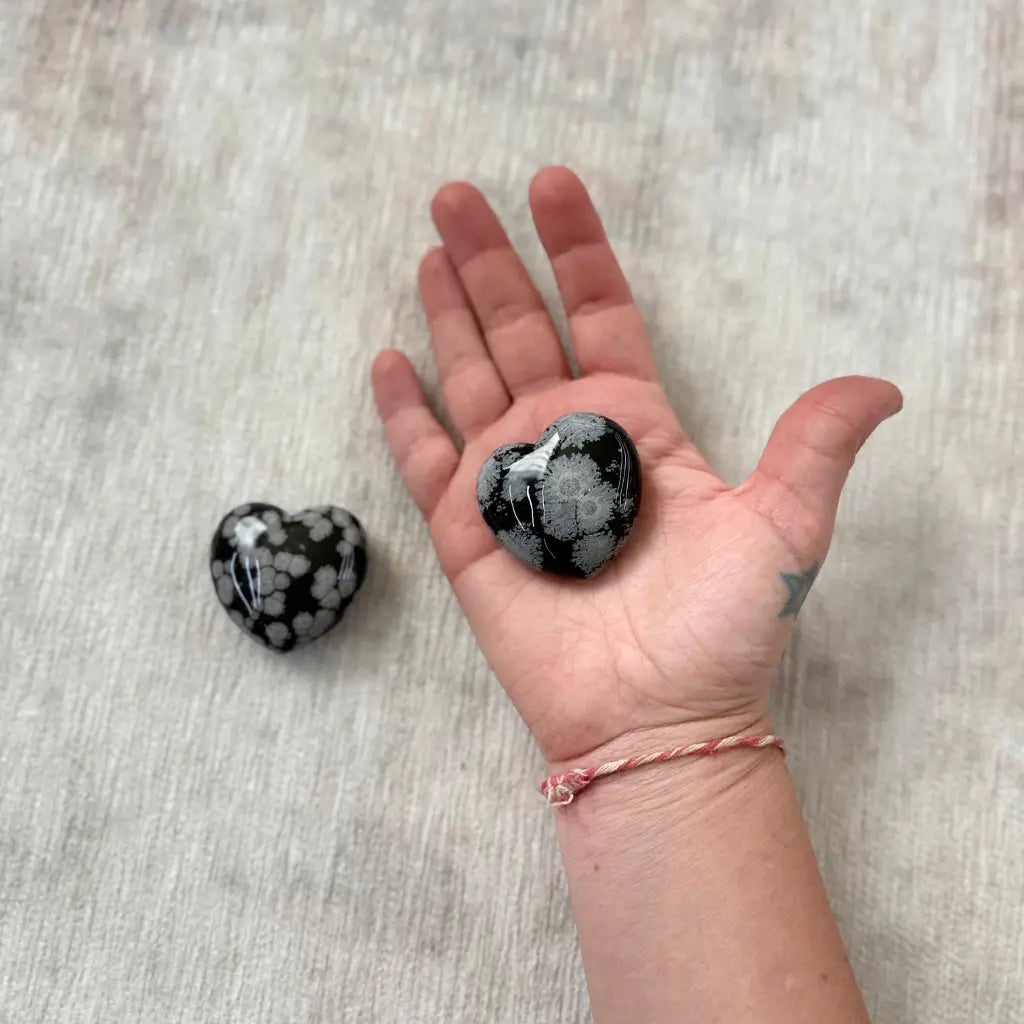 Obsidiana Copo de Nieve / Snowflake Thin Heart Therapy Stones - Pack of 2